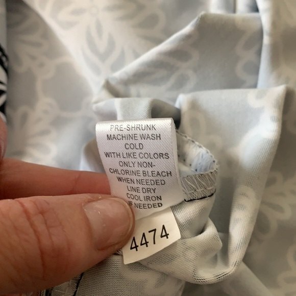 LULU’S Sleeveless Patterned Tile Print Dress Navy Blue White Size XSMALL - Picture 8 of 10